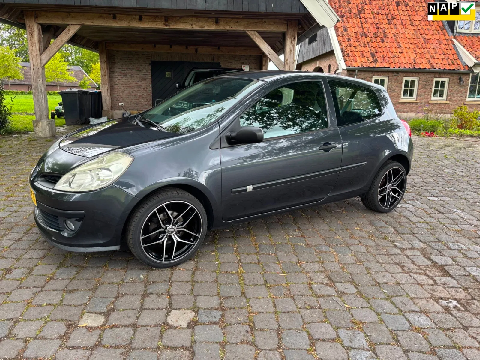 Renault Clio (2008) — foto 1