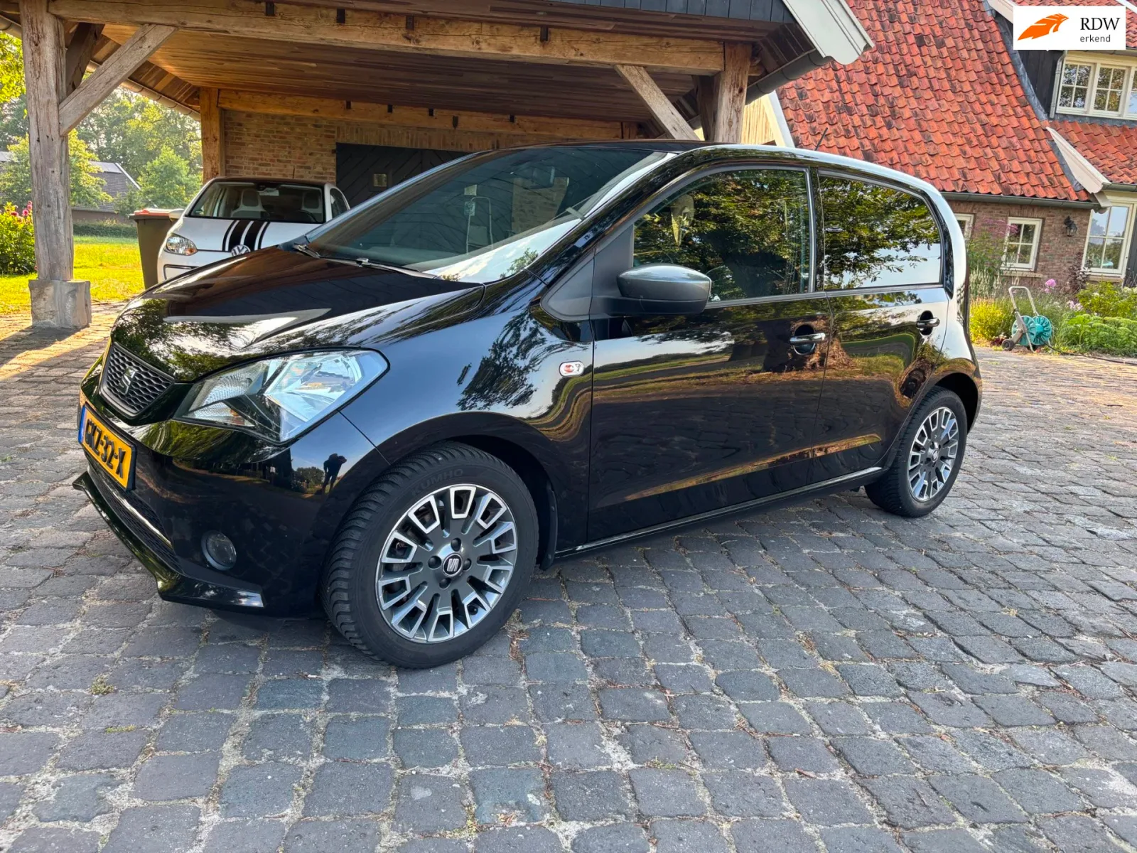 SEAT Mii (2019) — foto 1
