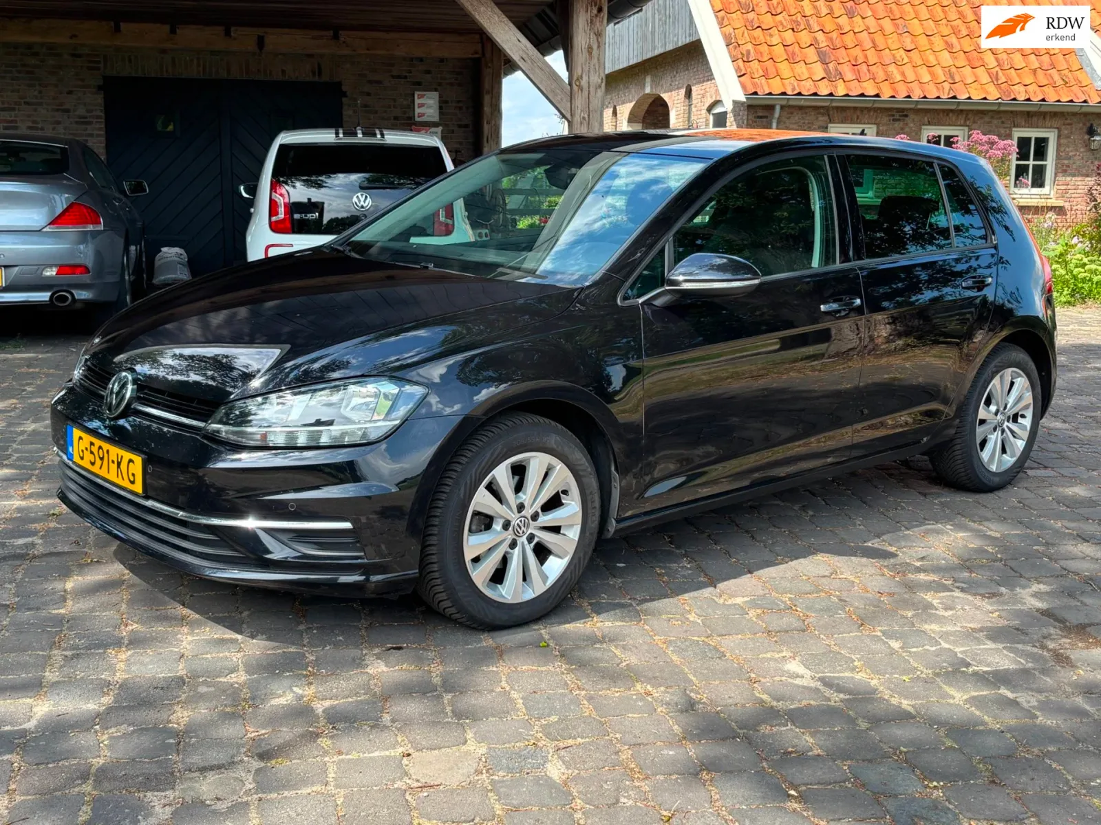 Volkswagen Golf (2018) — foto 1