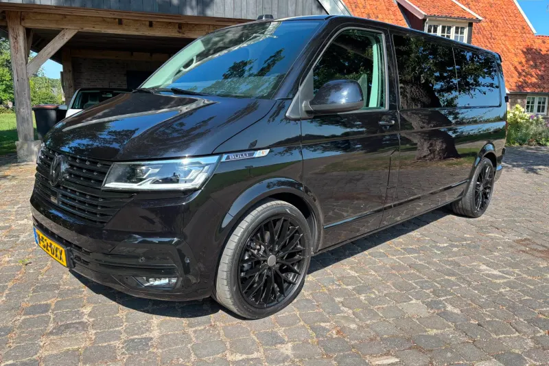 Volkswagen Transporter (2024)