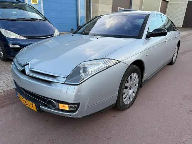 Citroën C6 (2008) — foto 1