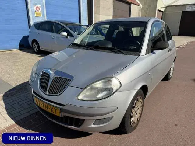 Lancia Ypsilon (2006) — foto 1