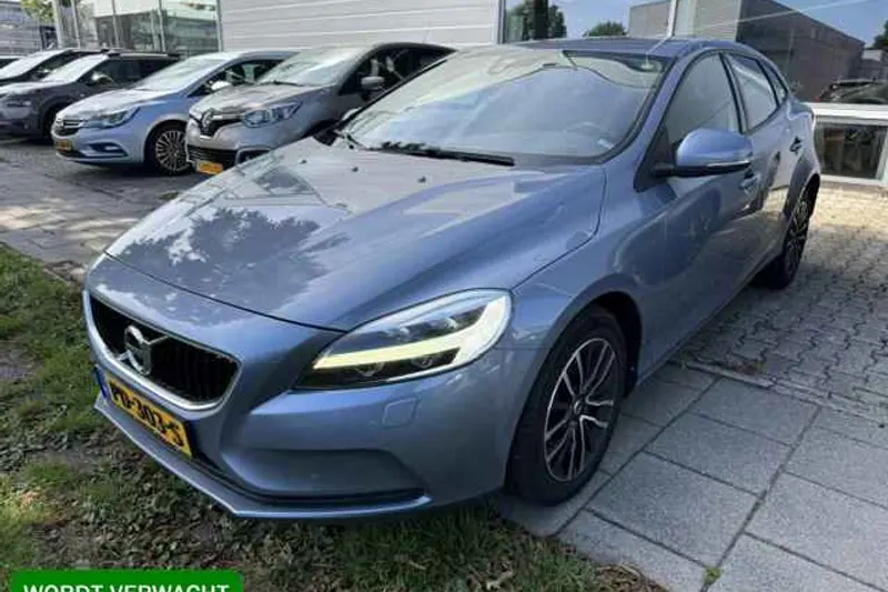 Volvo V40 (2017)