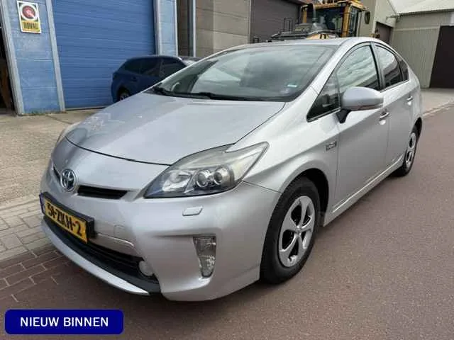 Toyota Prius (2012) — foto 1