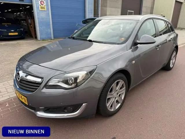 Opel Insignia (2015) — foto 1