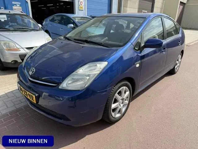 Toyota Prius (2008) — foto 1