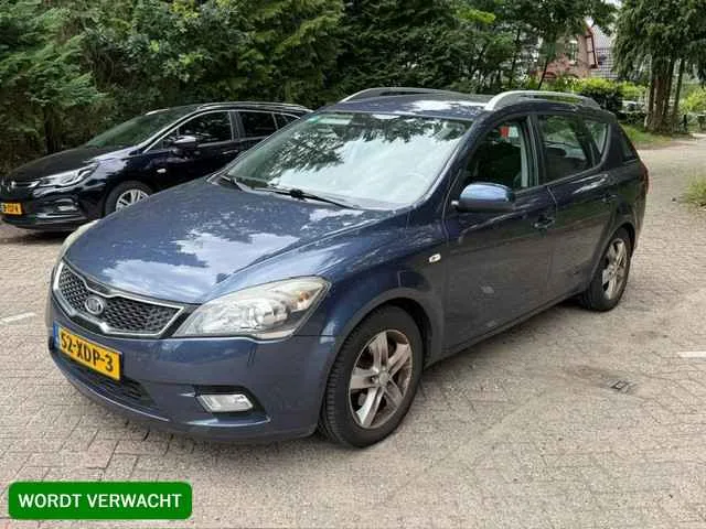 Kia Cee'd (2012) — foto 1