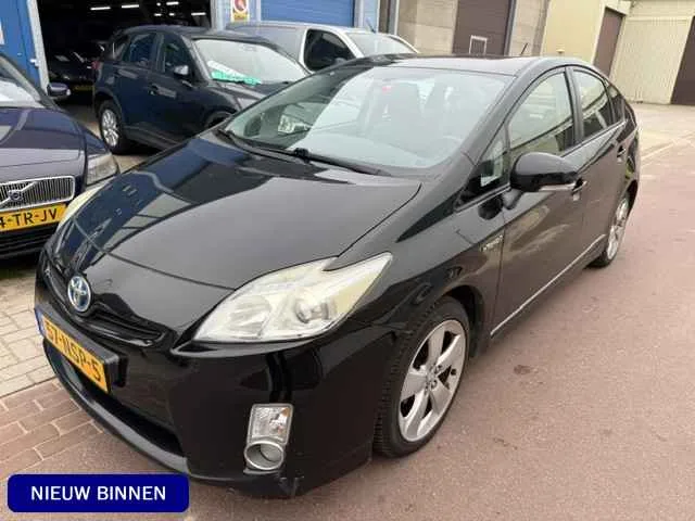 Toyota Prius (2010) — foto 1