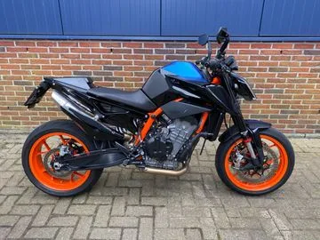 KTM 890 Duke R (2020) — foto 1