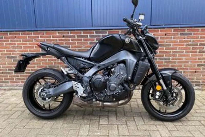 Yamaha MT-09 (2023)