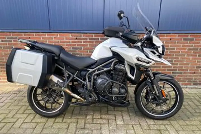 Triumph Tiger 1200 (2016)
