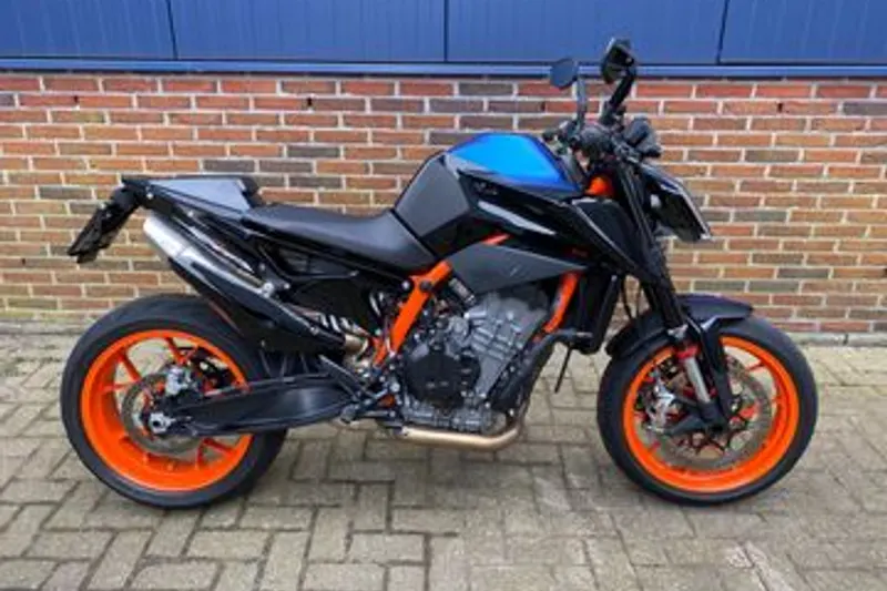 MG KTM890 (2020)