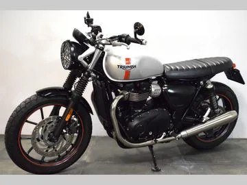 Triumph Street Twin (2016) — foto 1