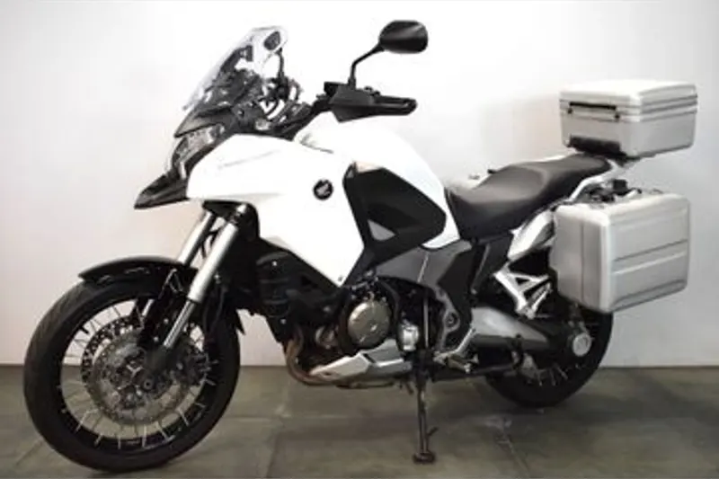 Honda VFR 1200 X Crosstourer (2012)