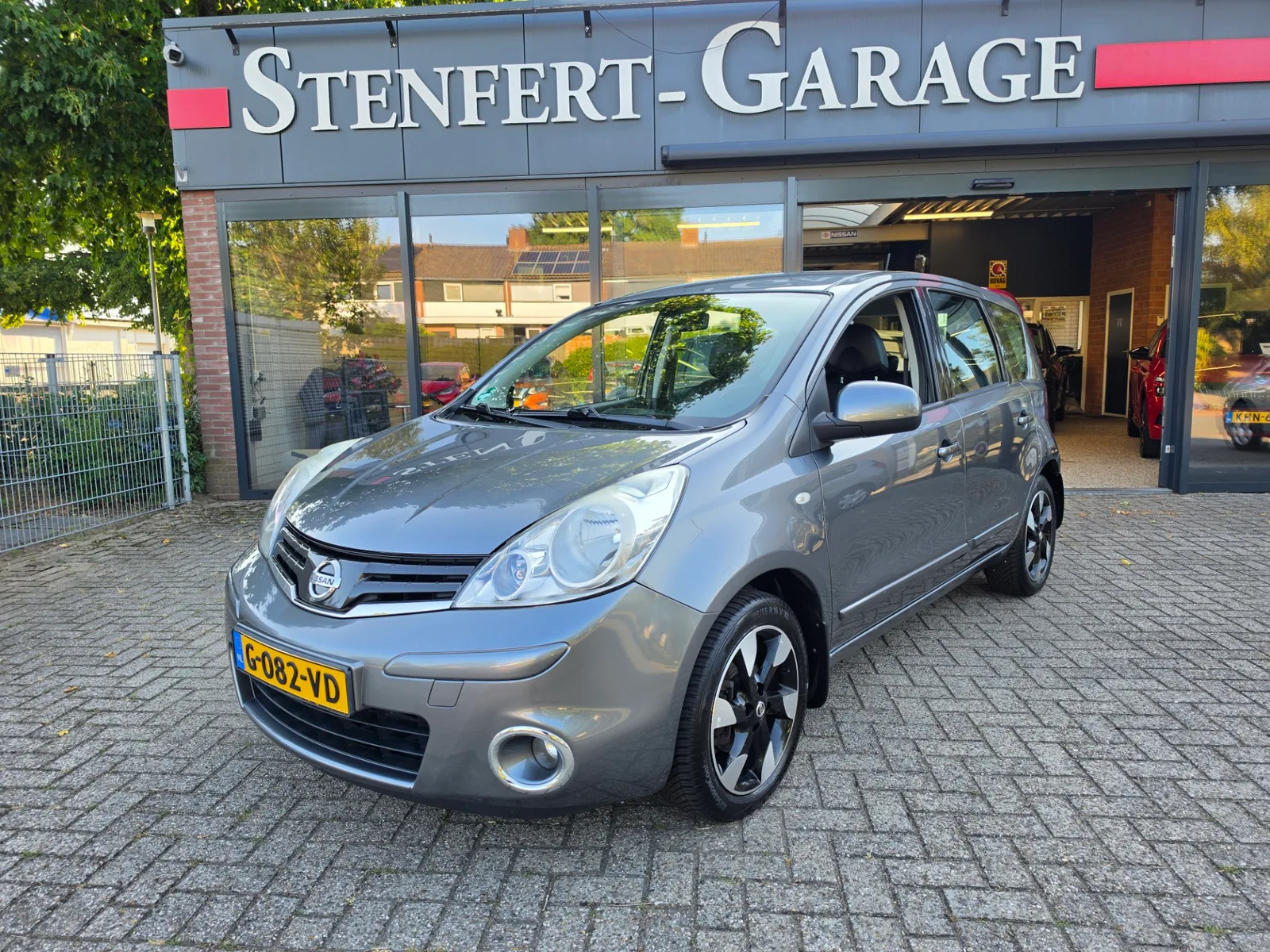 Nissan Note (2012) — foto 1