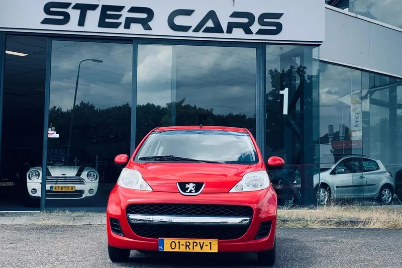 Peugeot 107 (2011)