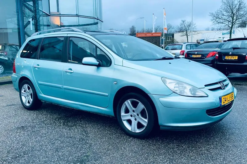 Peugeot 307 SW (2003)