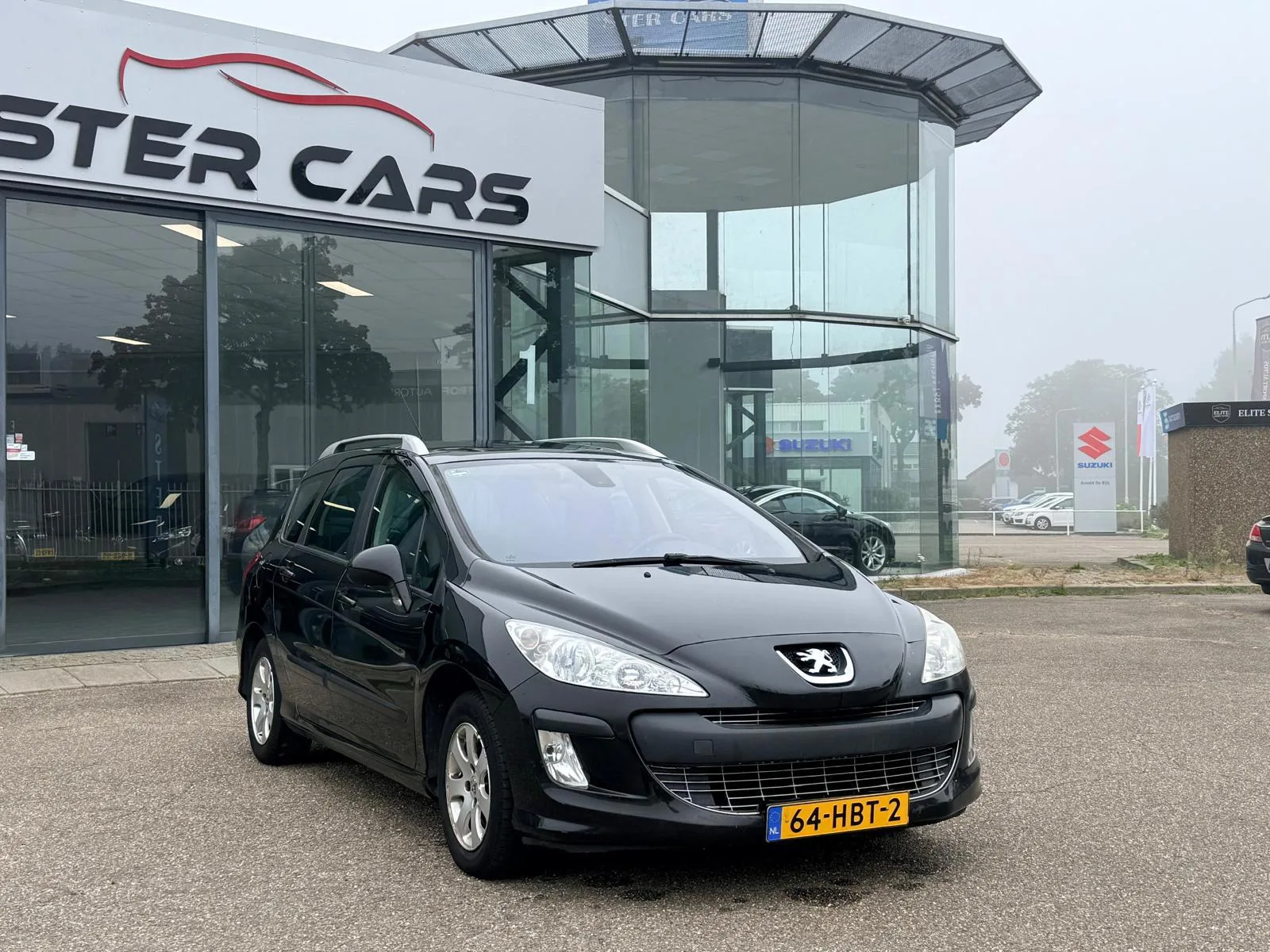 Peugeot 308 (2008) — foto 1