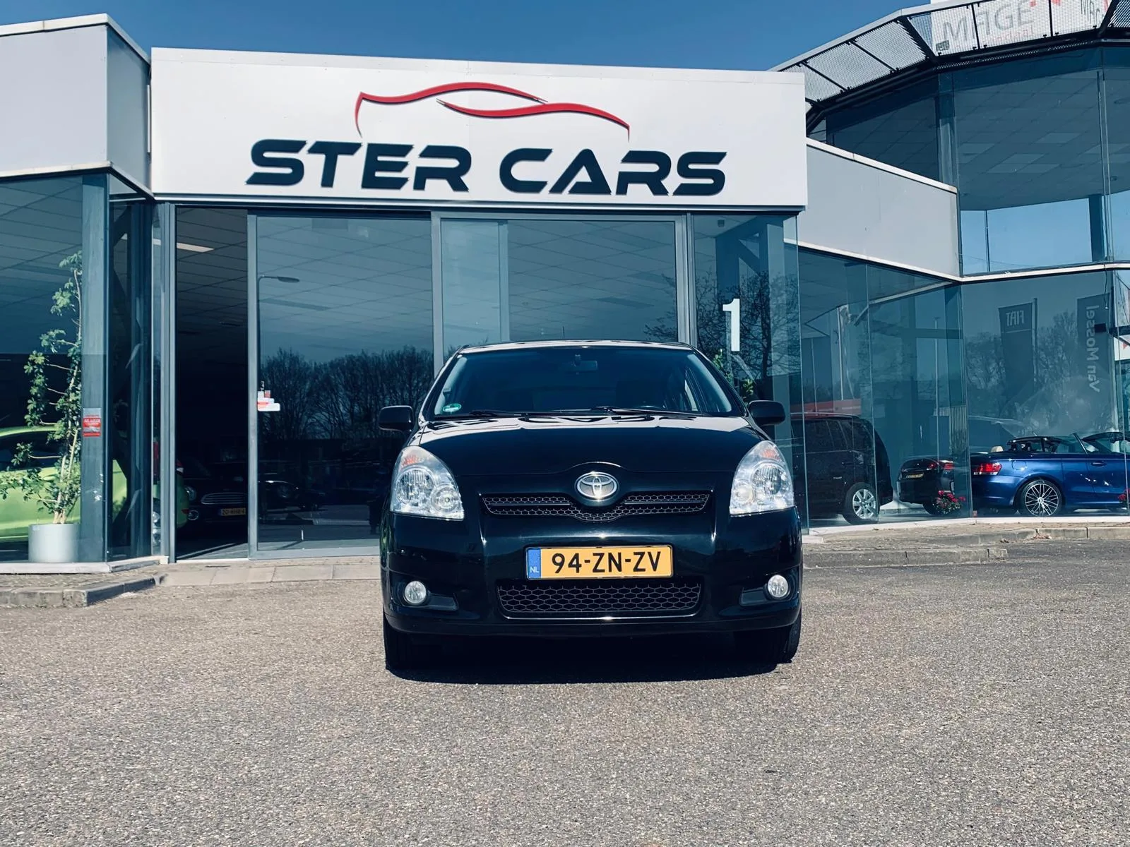 Toyota Verso (2008) — foto 1