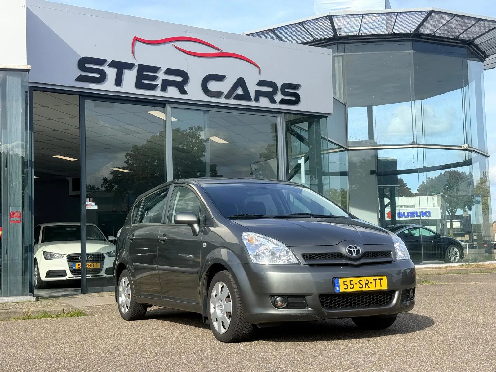 Toyota Verso (2006) — foto 1