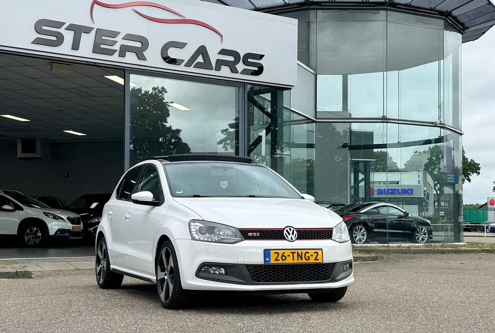 Volkswagen Polo (2012) — foto 1