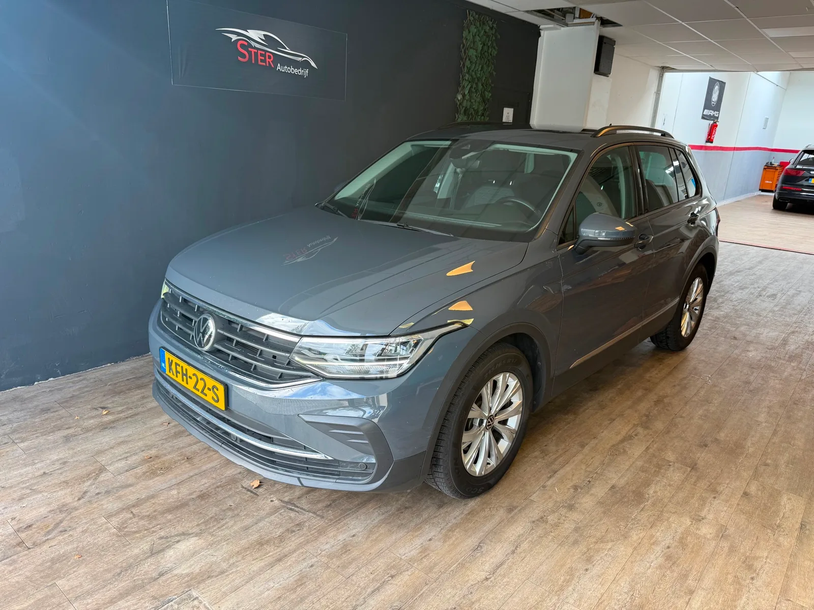 Volkswagen Tiguan (2020) — foto 1