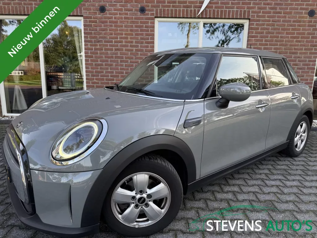 MINI One (2021) — foto 1