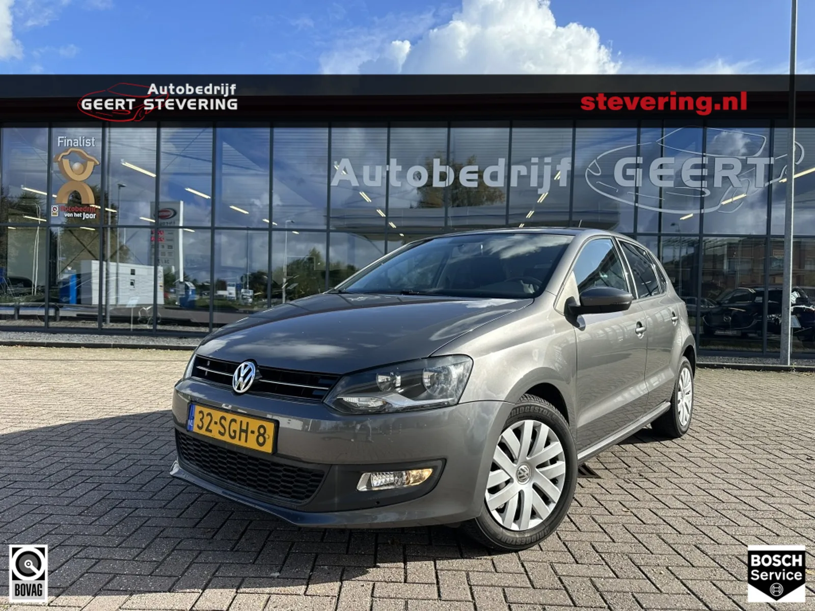 Volkswagen Polo (2011) — foto 1