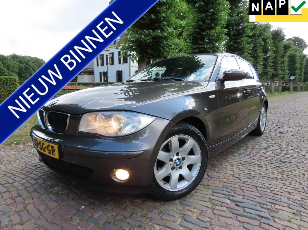 BMW 1-Serie (2006) — foto 1