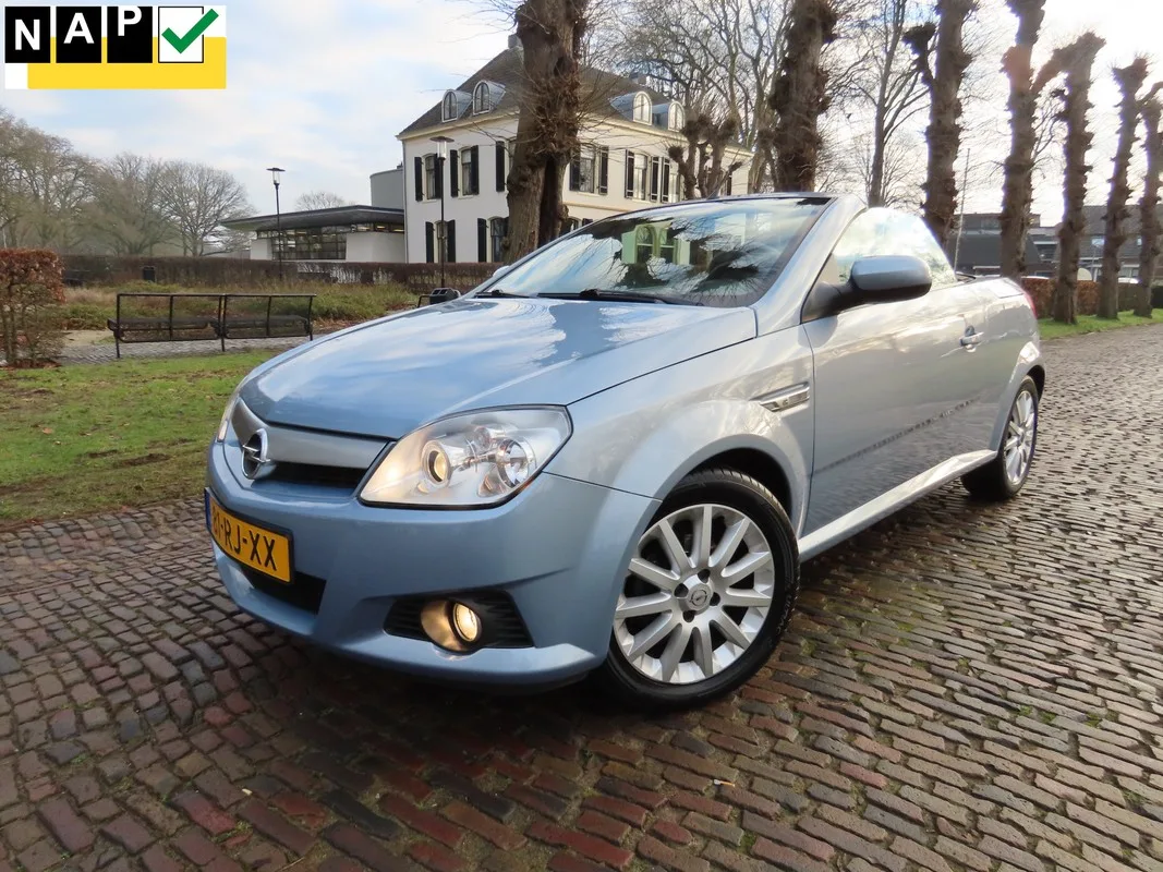 Opel Tigra (2005) — foto 1