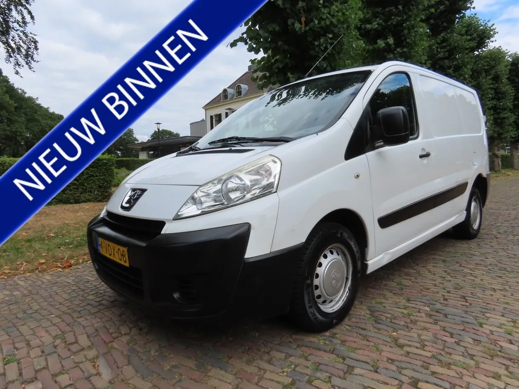 Peugeot Expert (2010) — foto 1