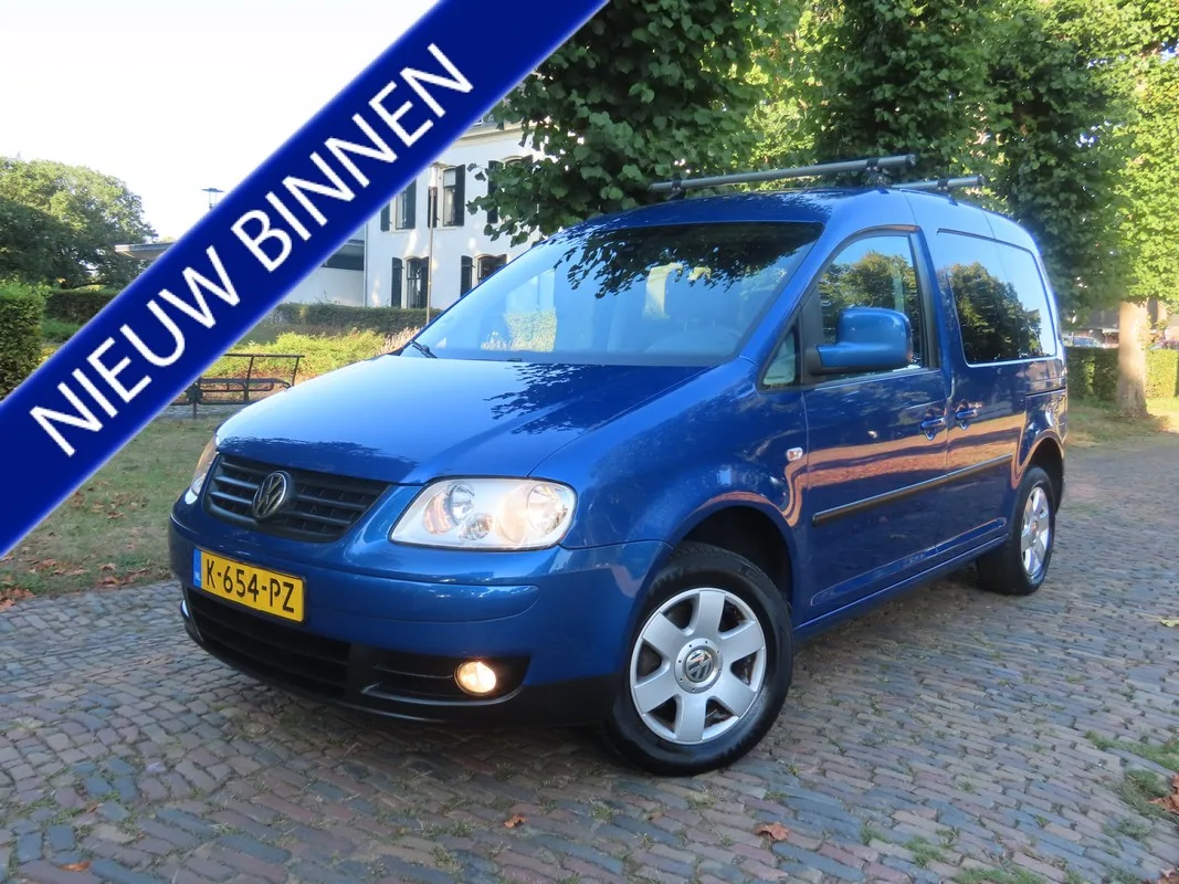 Volkswagen Caddy (2009) — foto 1