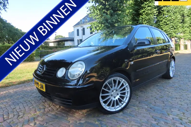 Volkswagen Polo (2004)