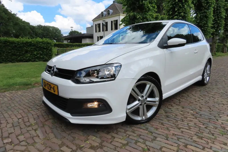 Volkswagen Polo (2012)