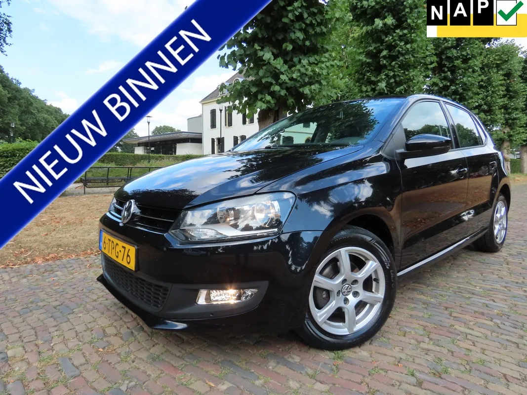 Volkswagen Polo (2014) — foto 1