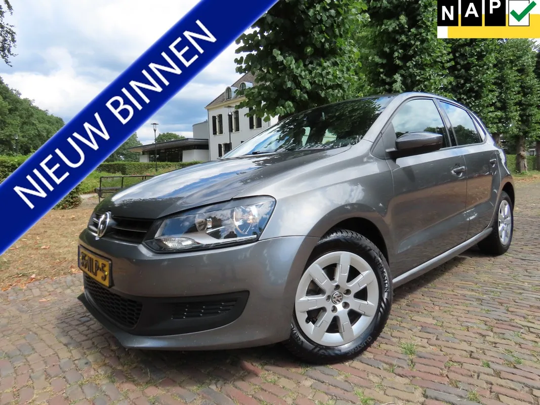 Volkswagen Polo (2010) — foto 1