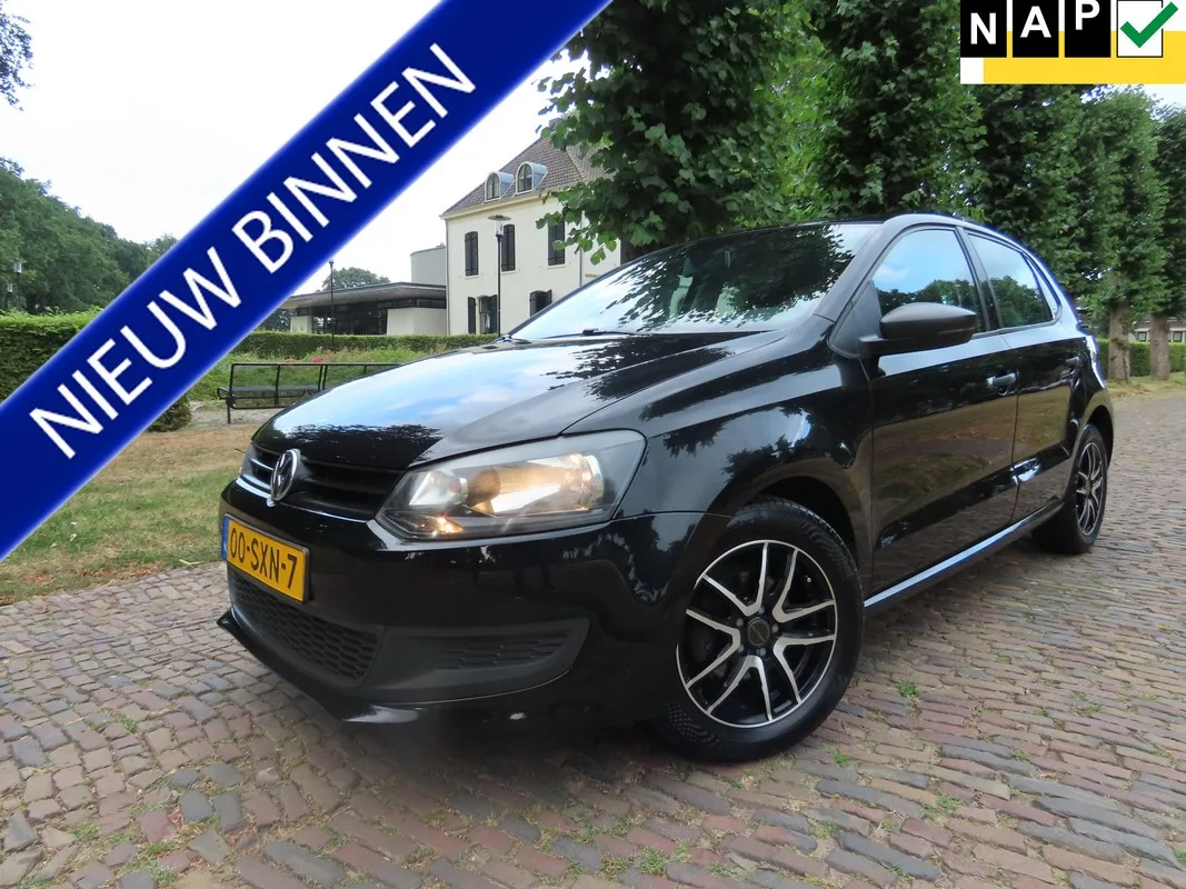 Volkswagen Polo (2012) — foto 1