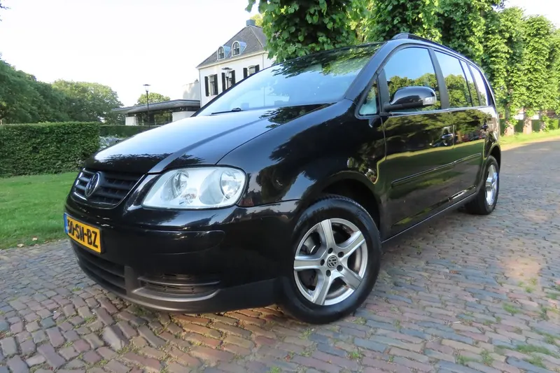 Volkswagen Touran (2006)