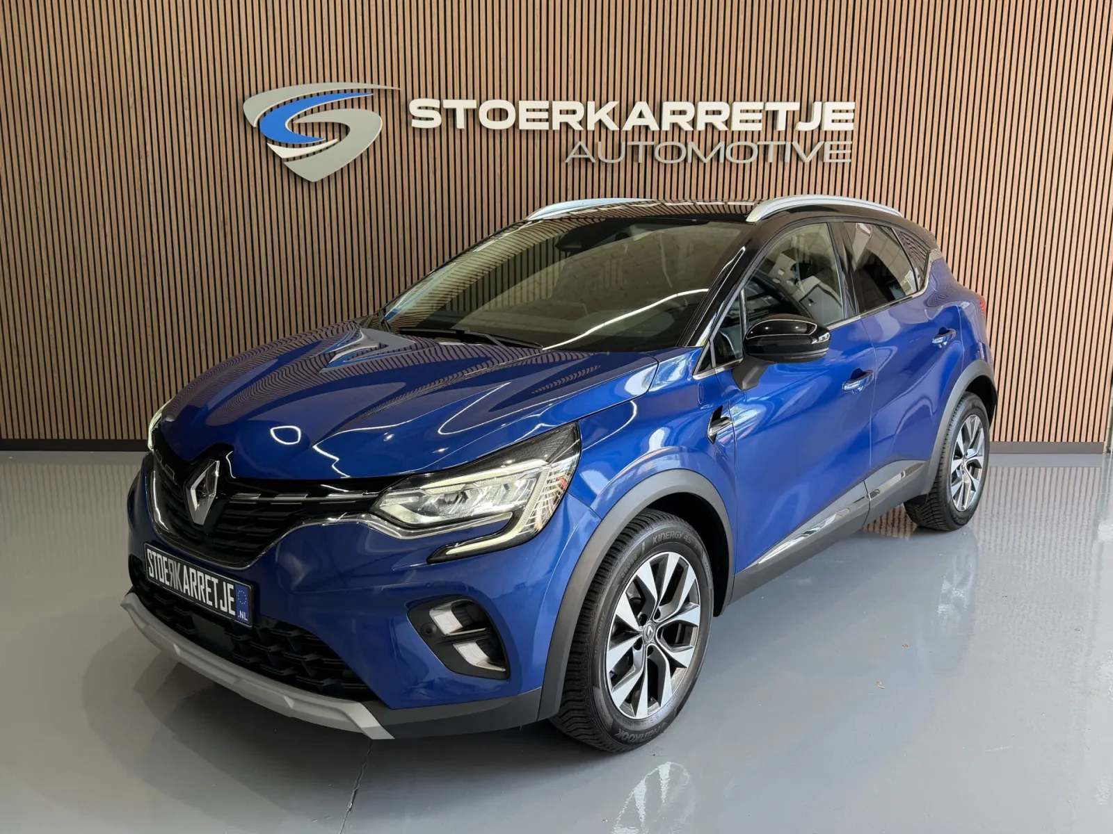Renault Captur (2020) — foto 1
