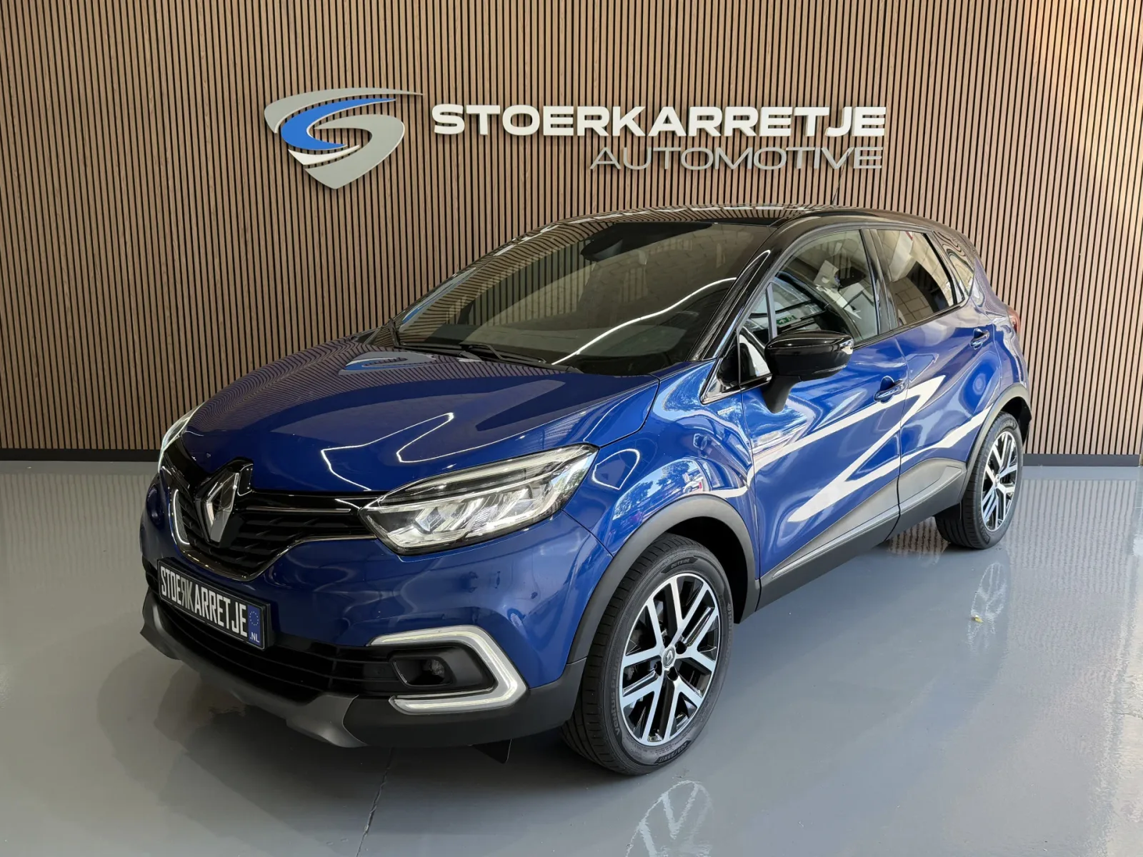 Renault Captur (2019) — foto 1
