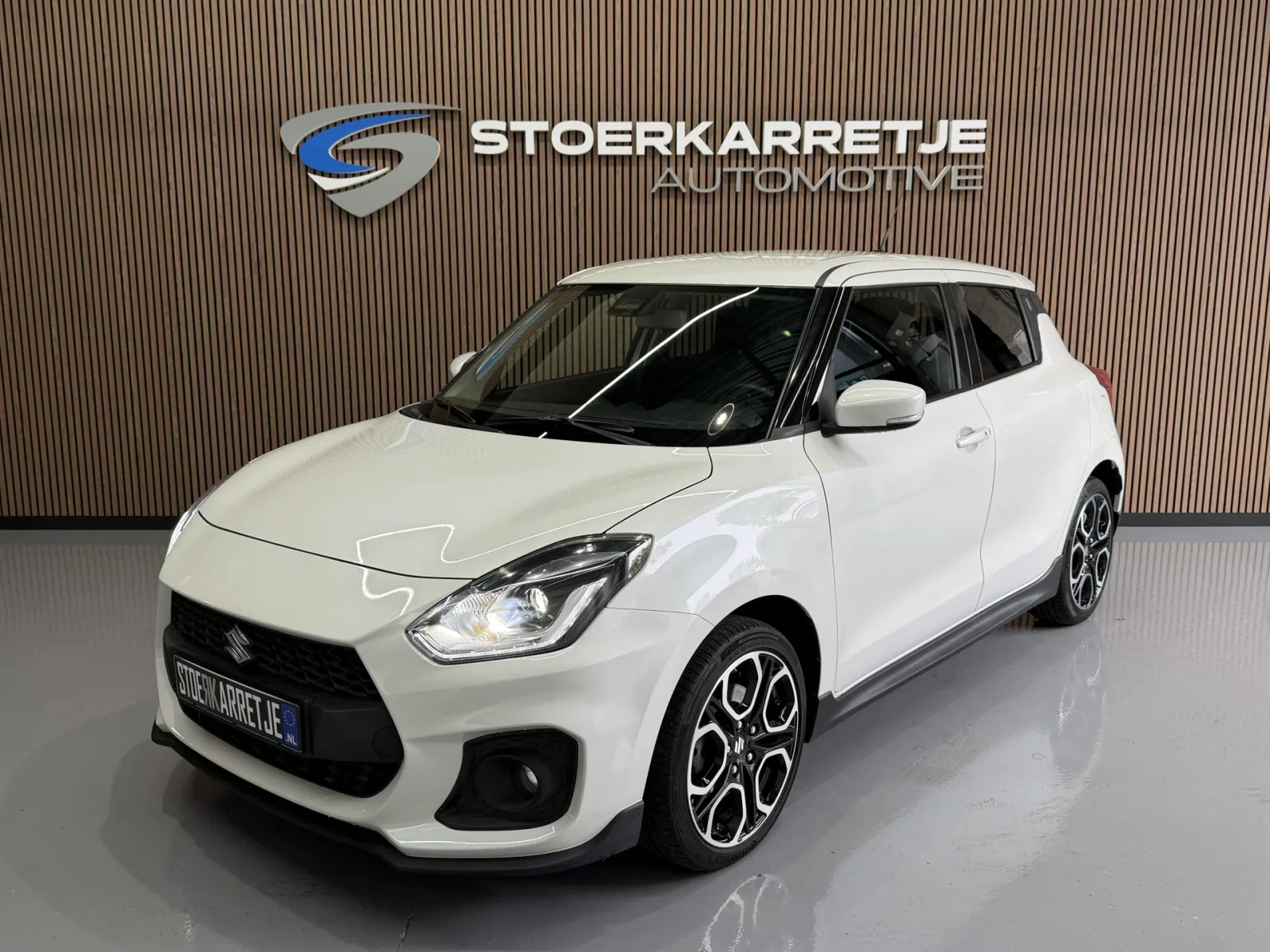 Suzuki Swift (2021) — foto 1