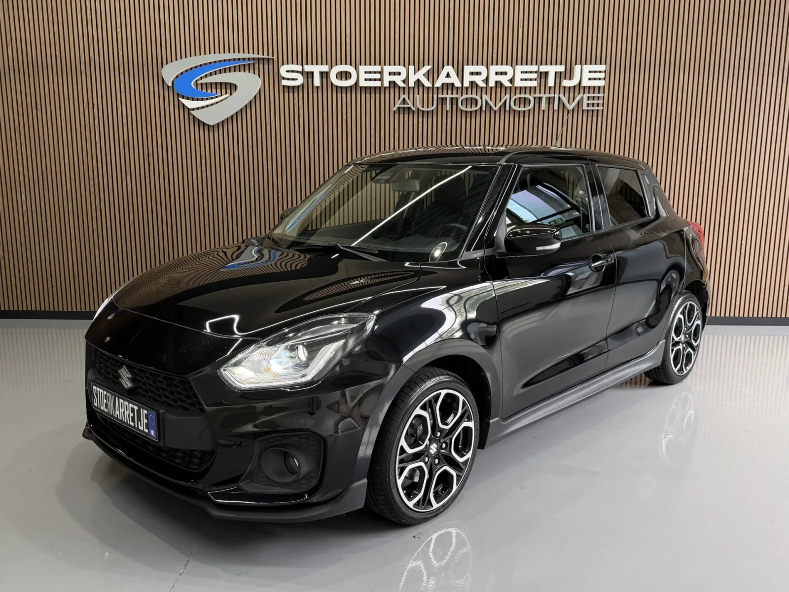 Suzuki Swift (2021) — foto 1
