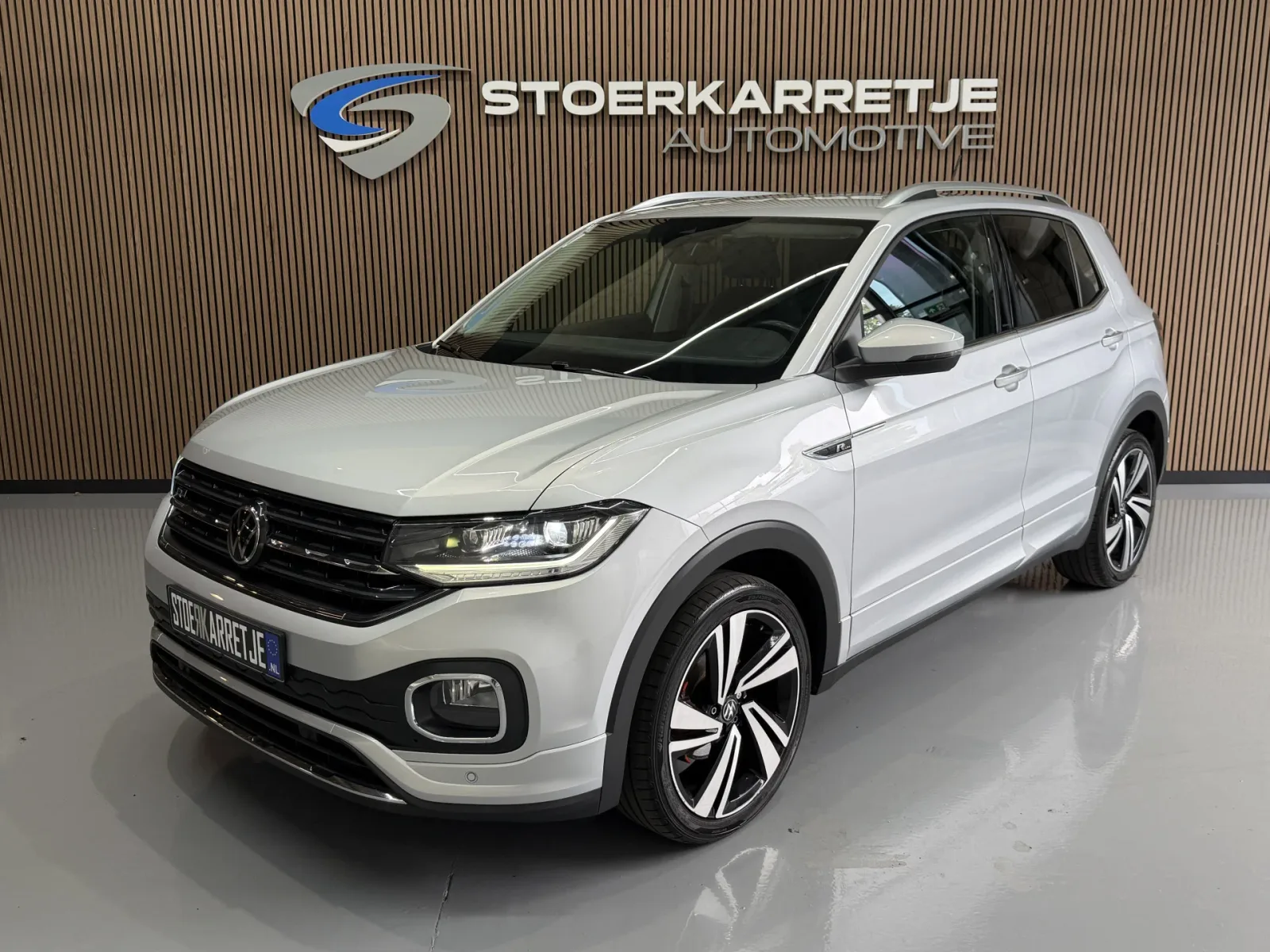 Volkswagen T-Cross (2021) — foto 1