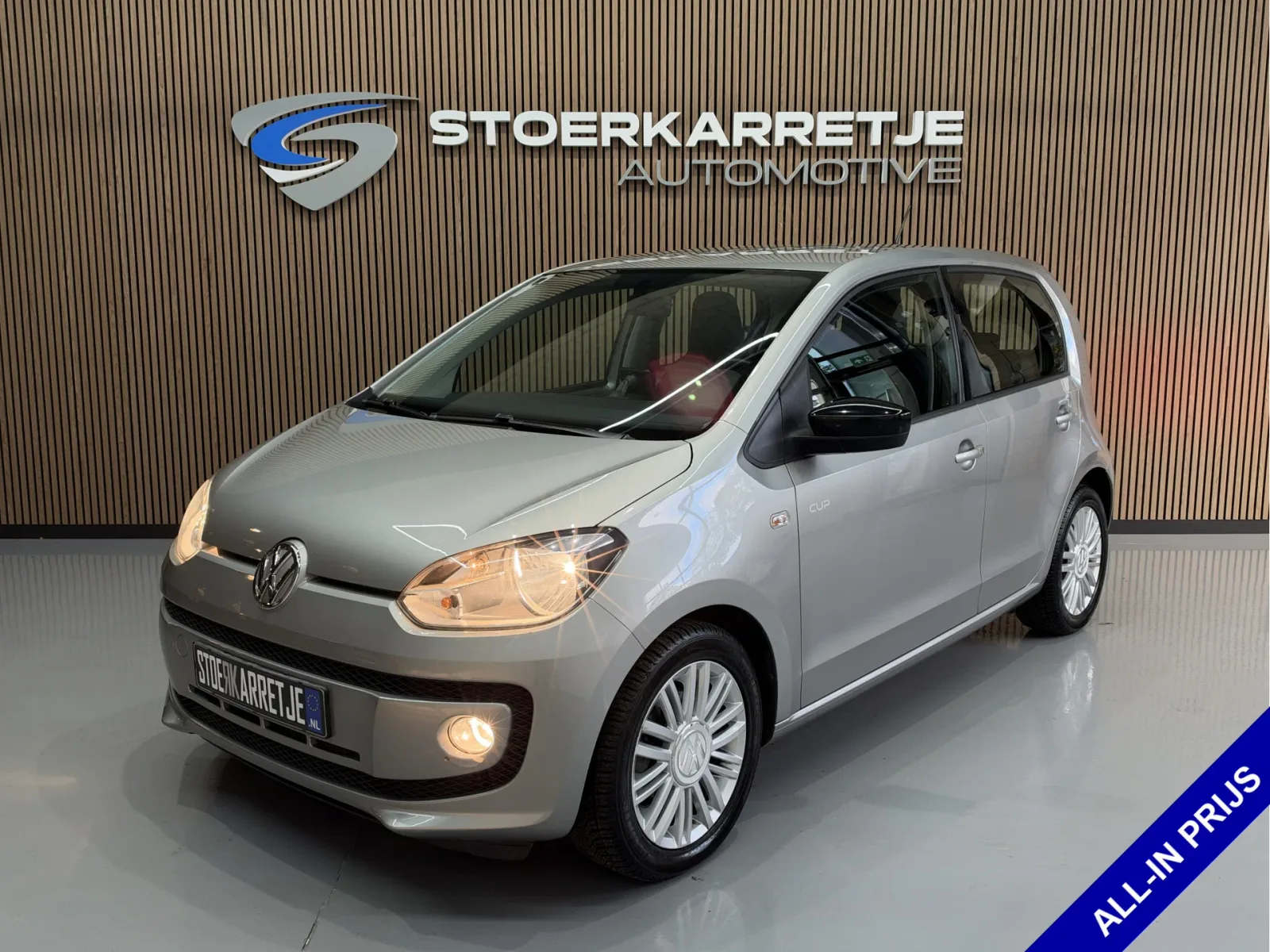 Volkswagen Up! (2014) — foto 1