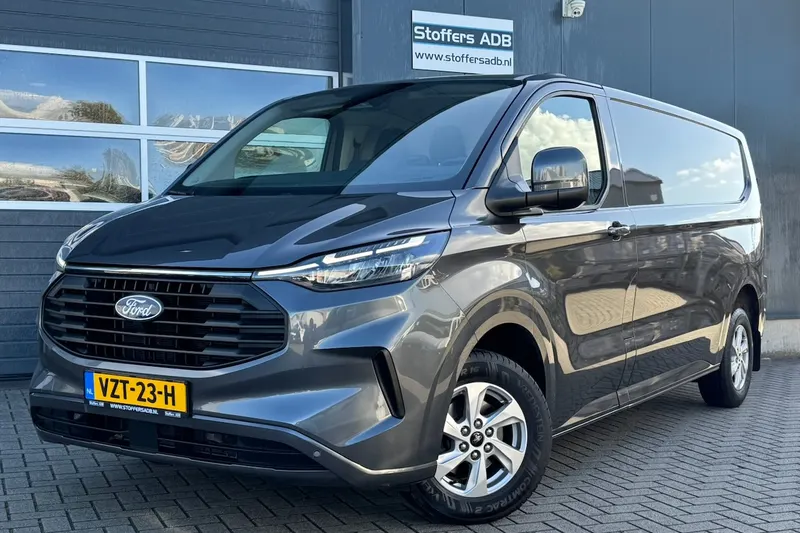 Ford Transit Custom (2024)