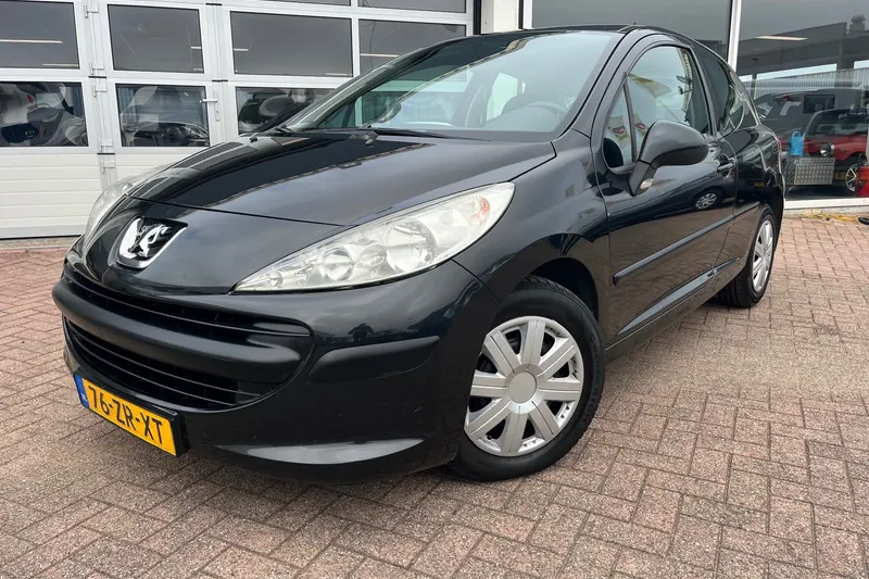Peugeot 207 (2008)