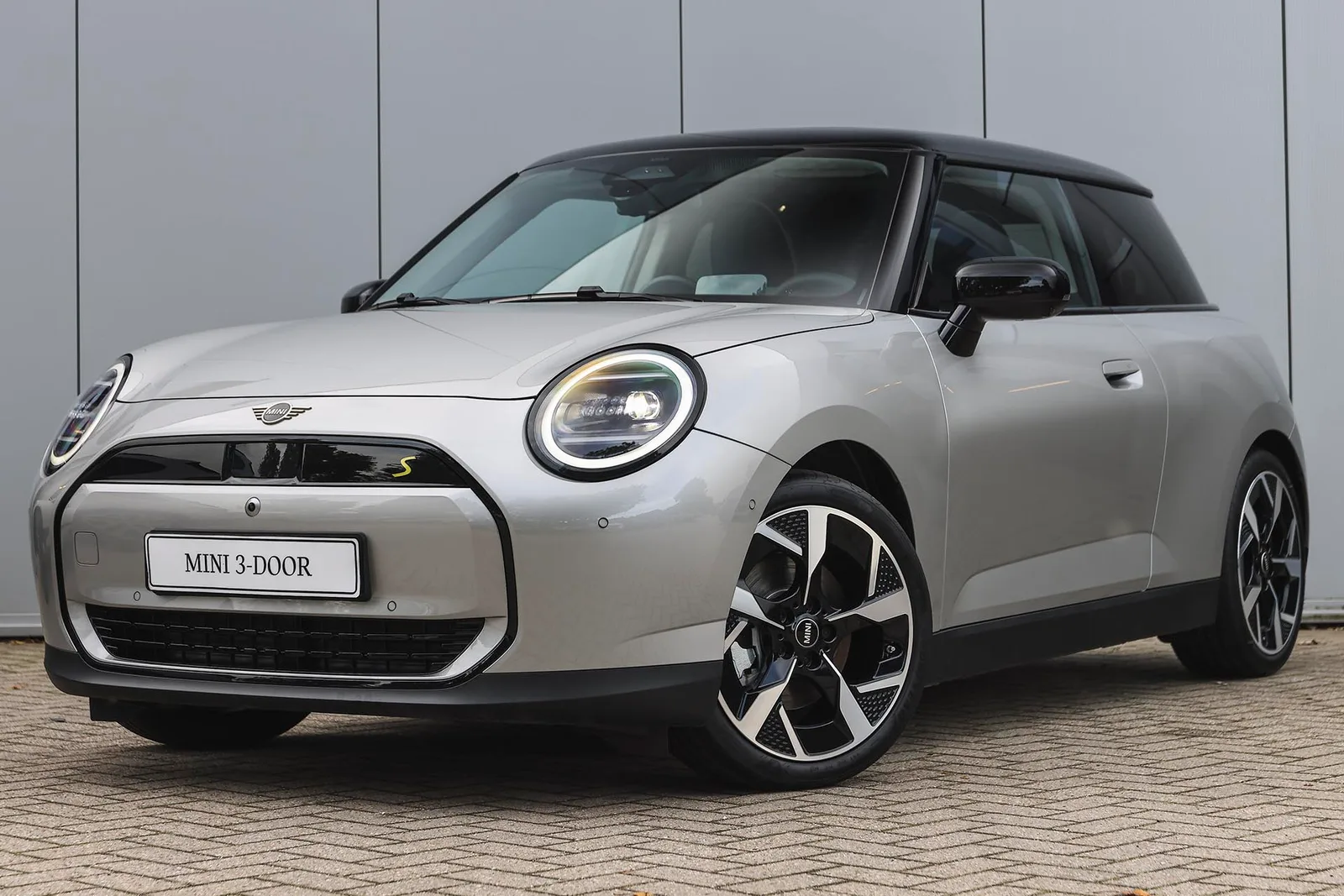 MINI Hatchback (2026) — foto 1