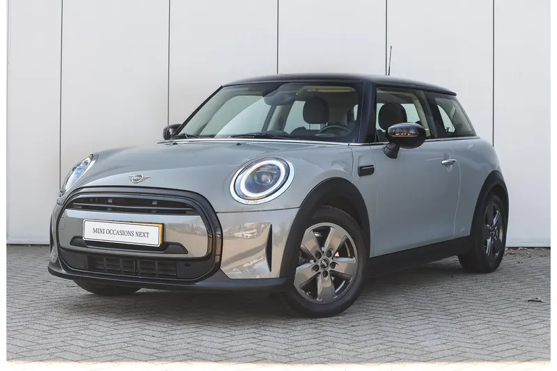 MINI Hatchback (2023)
