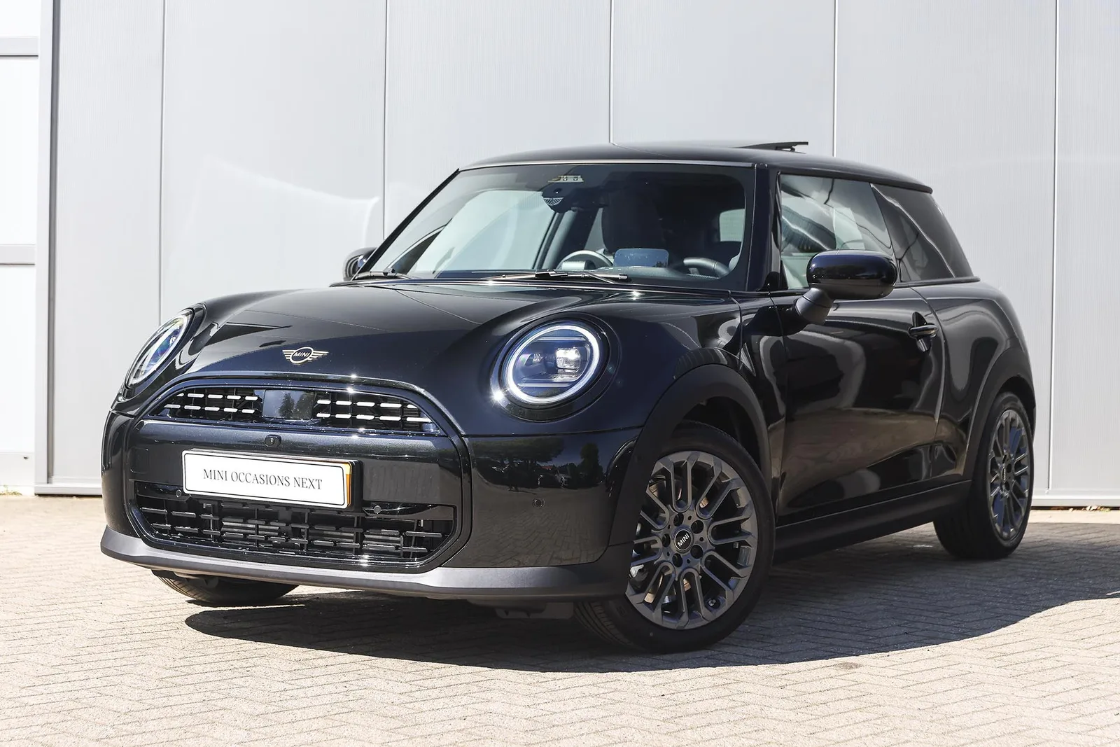MINI Hatchback (2026) — foto 1