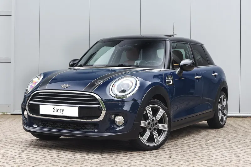 MINI Hatchback (2019)
